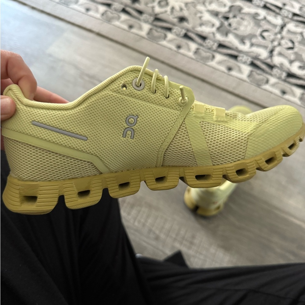 On Running Light Yellow Sneakers